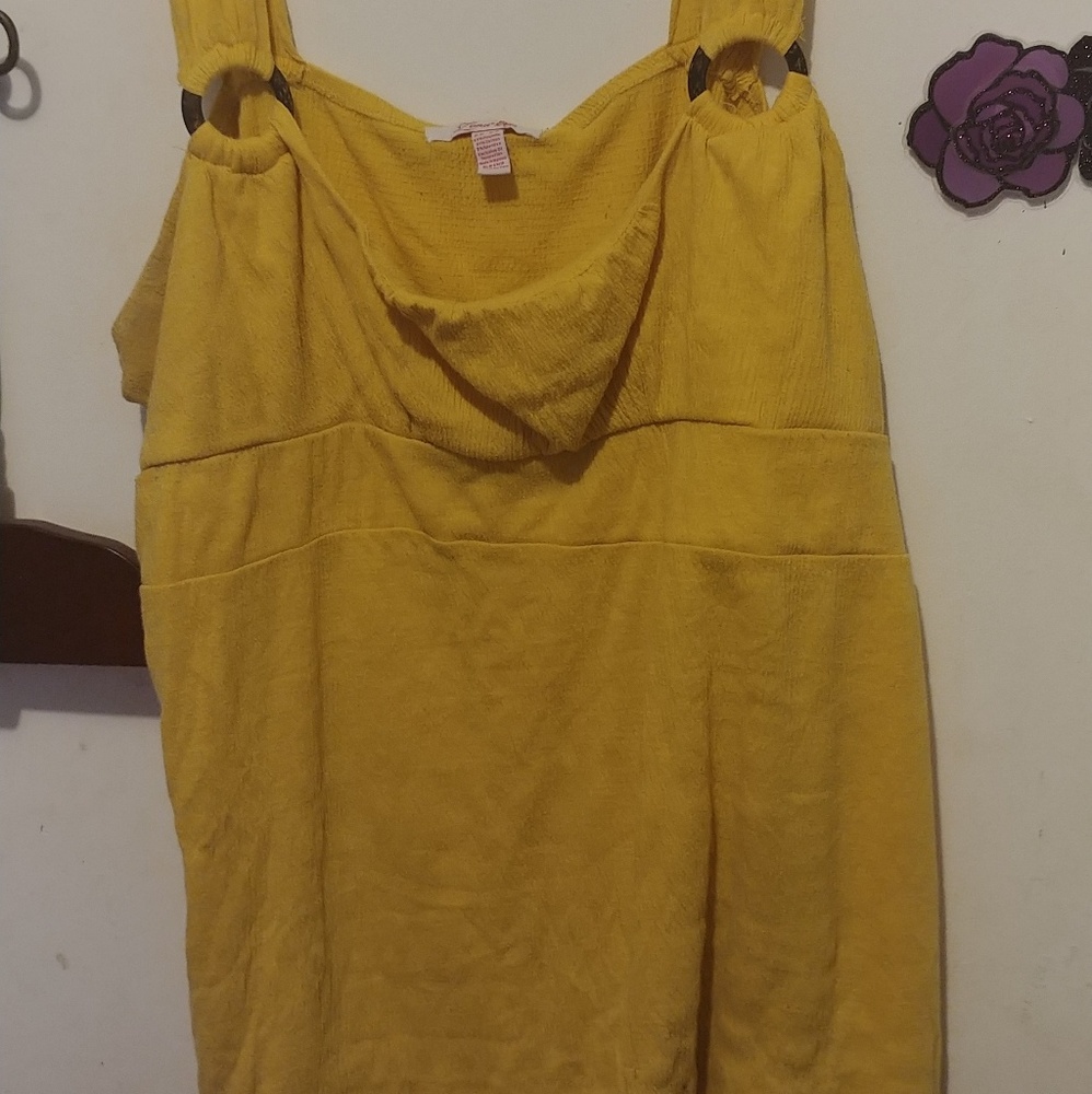 Size 22/24 short sleeve shirt by lena